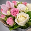 Прима – букет из роз и орхидей 3